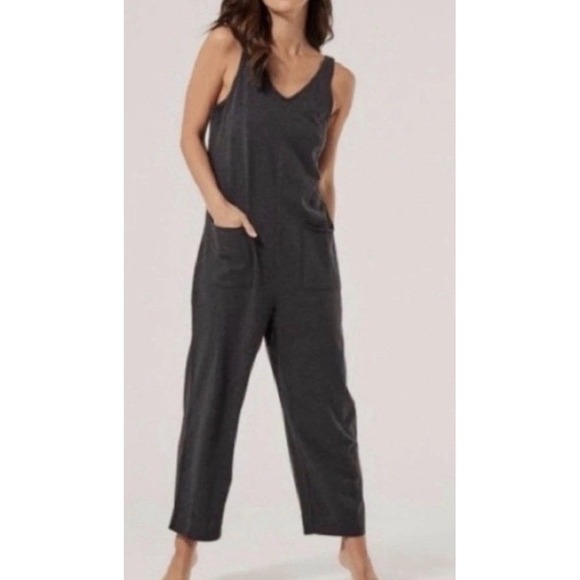 Pact Pants - Pact Women's M Organic Cotton Charcoal Grey Sleeveless Wide Leg Pocket Jumpsuit